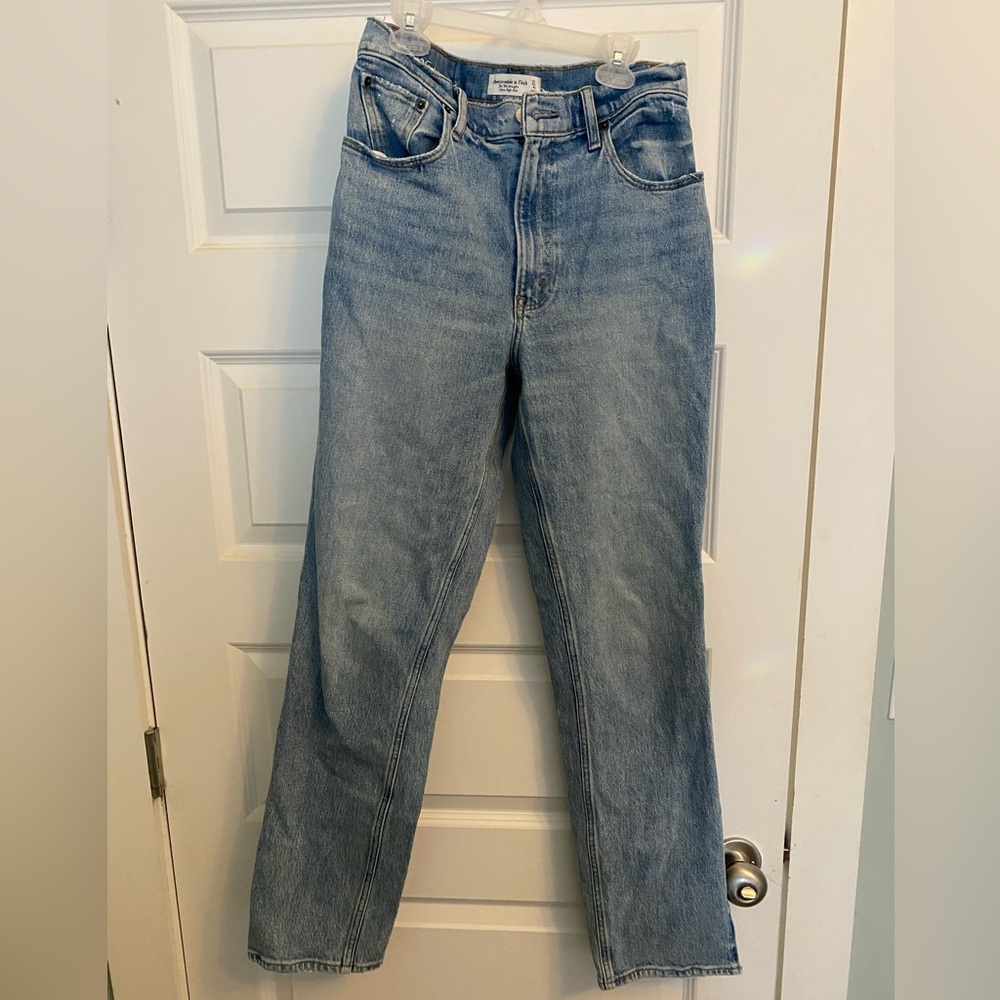 Abercrombie & Fitch 90’s straight ultra high rise jeans